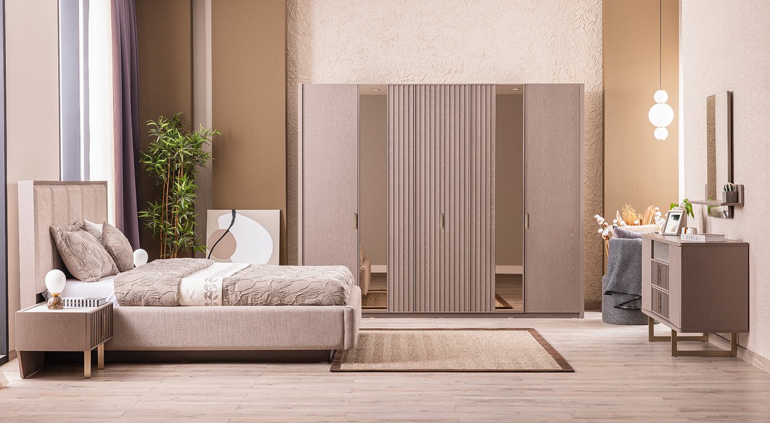 CONTREPLAQUÉ LATTÉ